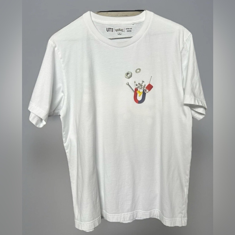 Uniqlo x Pokémon White Tee with Colorful Graphic Size Small